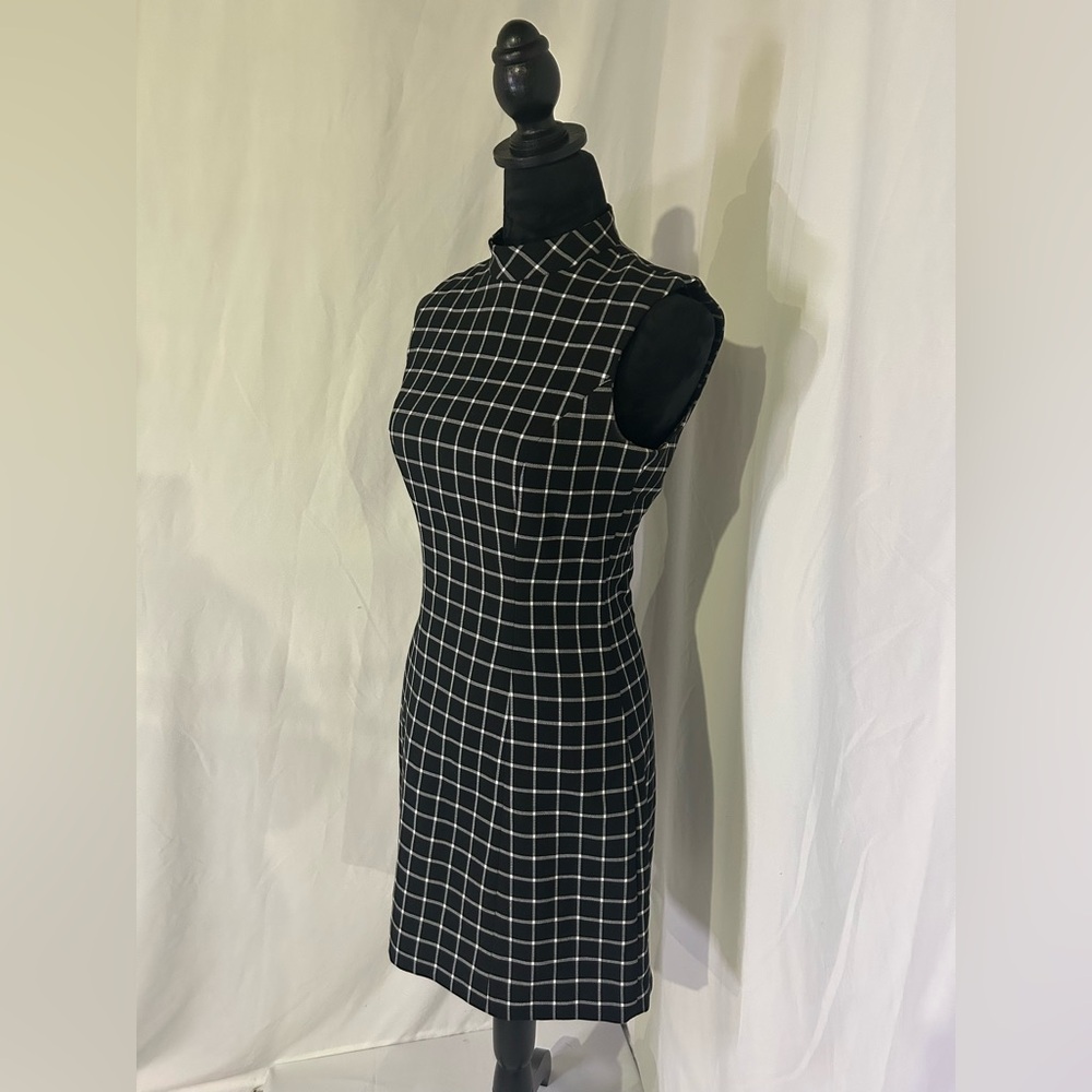 Black and white illusion pattern  size 6 H&M Holiday Little Black Dress - Picture 2 of 11